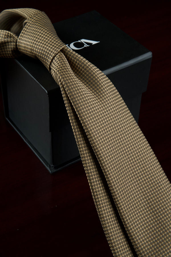 Dune Shine Jacquard Tie