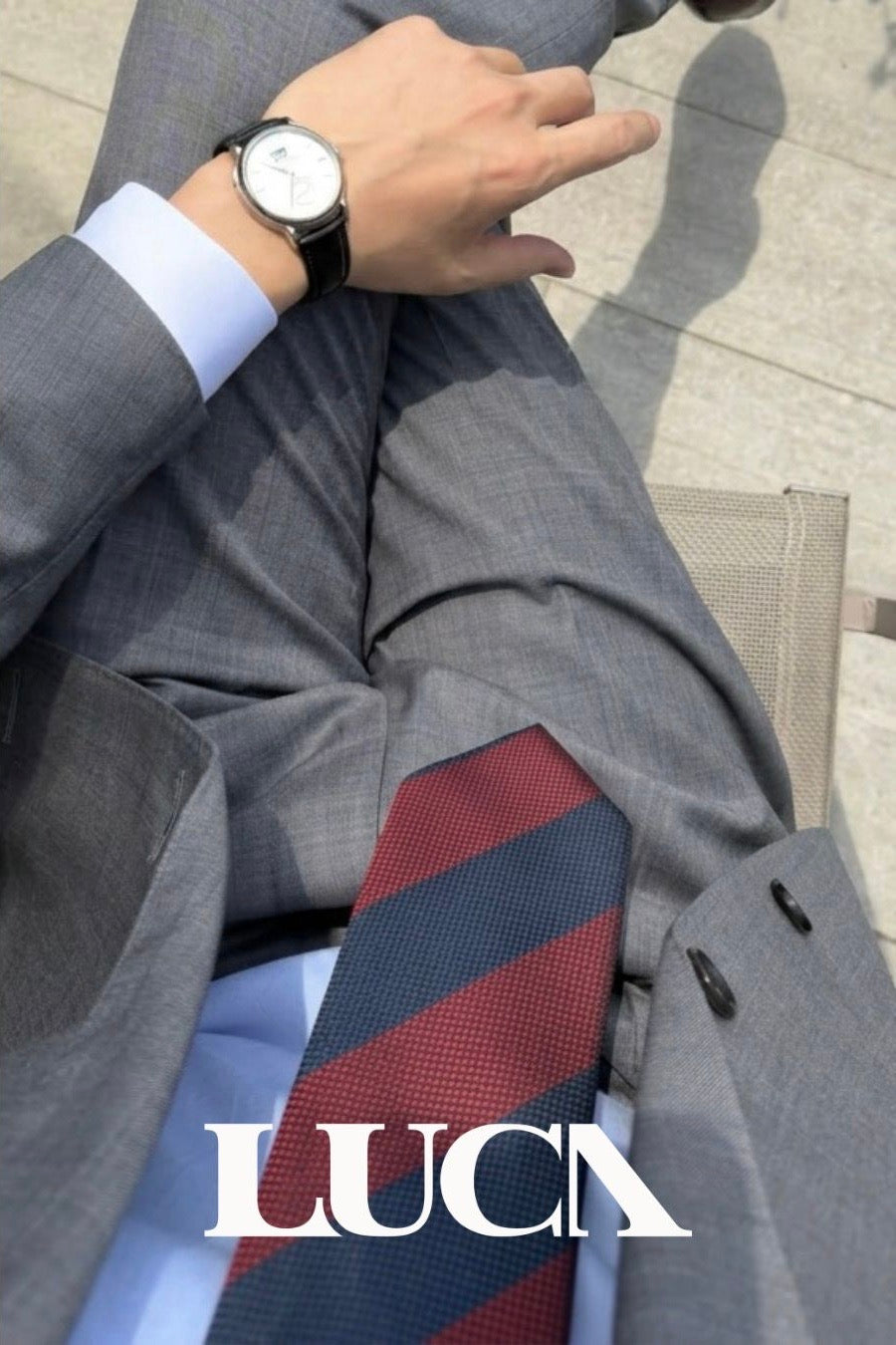 Burgundy & Navy Silk Jacquard Tie