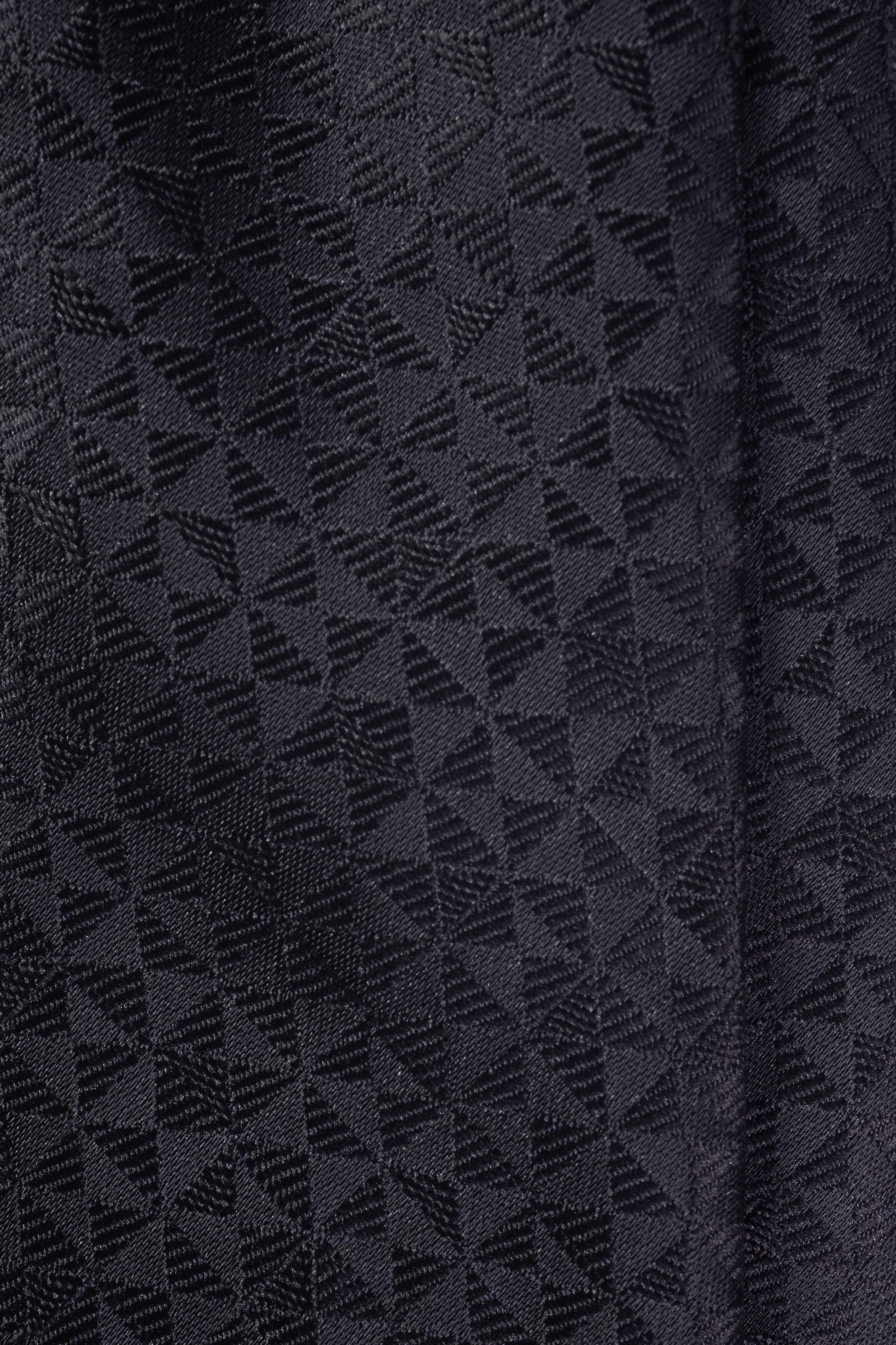 Noir Elegance Jacquard Tie