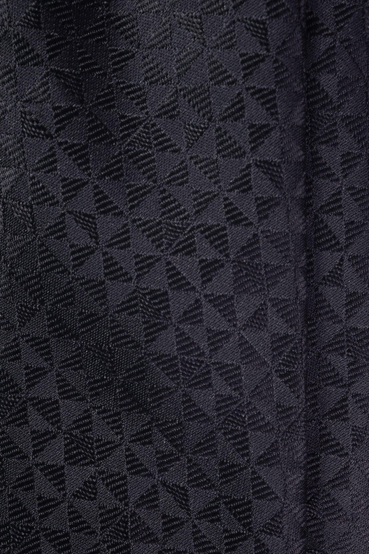 Noir Elegance Jacquard Tie