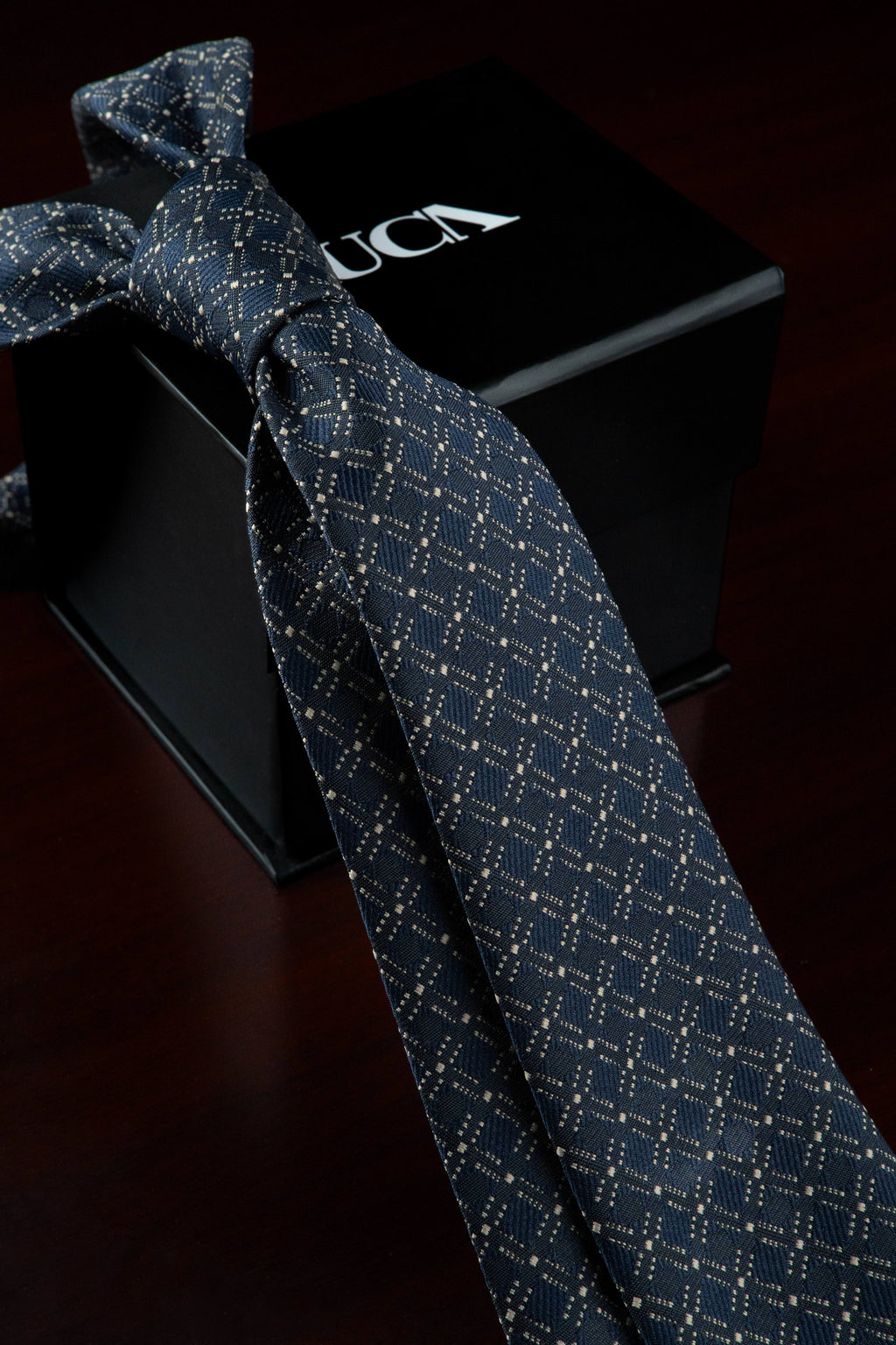 Sunlit Navy Silk Jacquard Tie