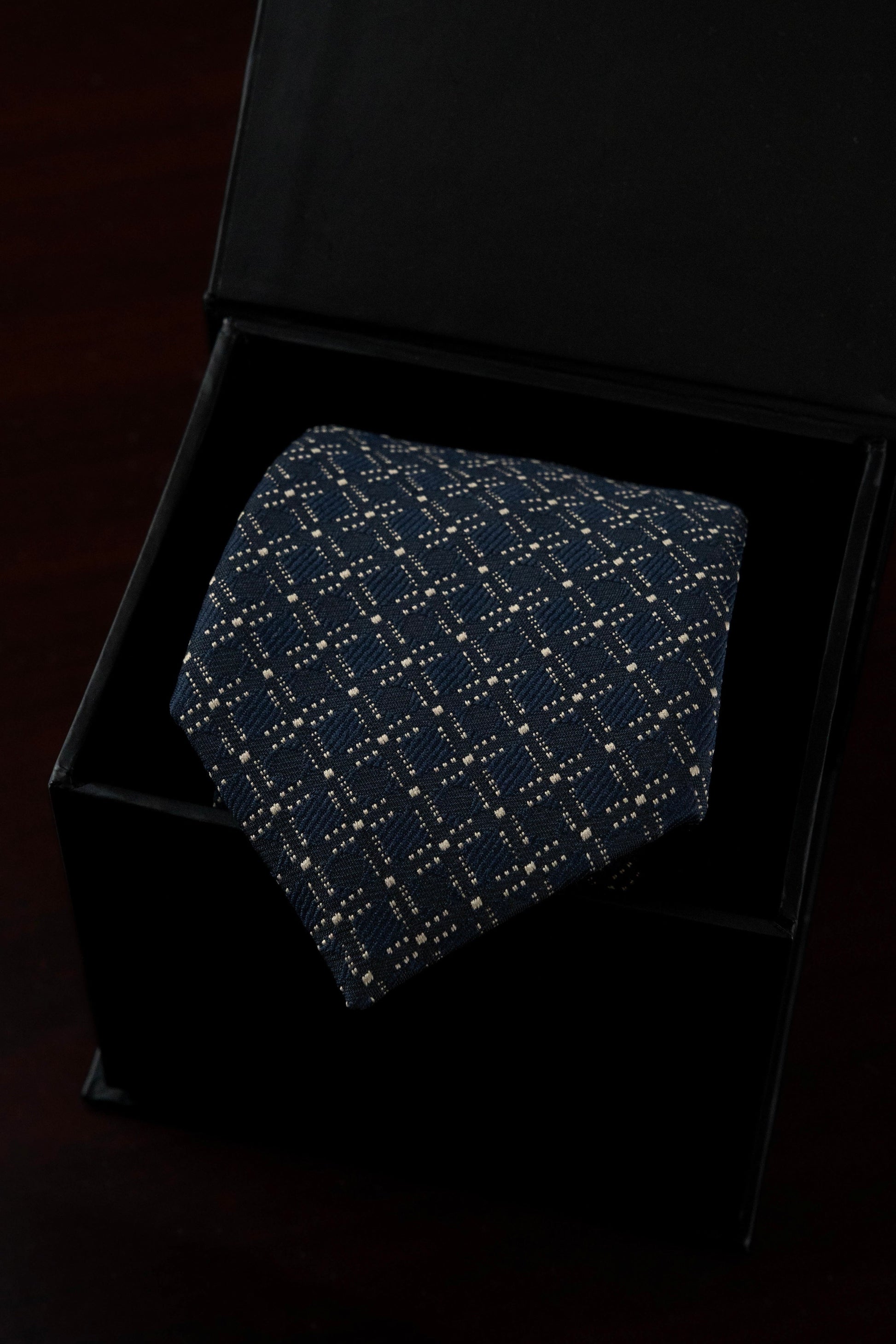 Sunlit Navy Silk Jacquard Tie