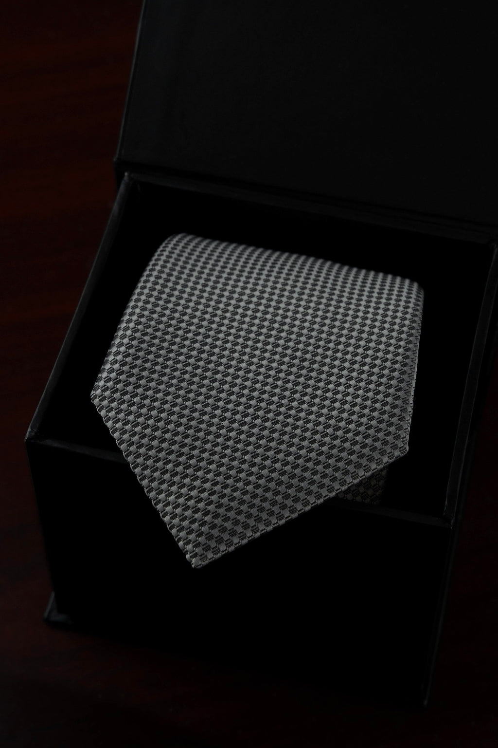 Silver Whisper Silk Jacquard Tie