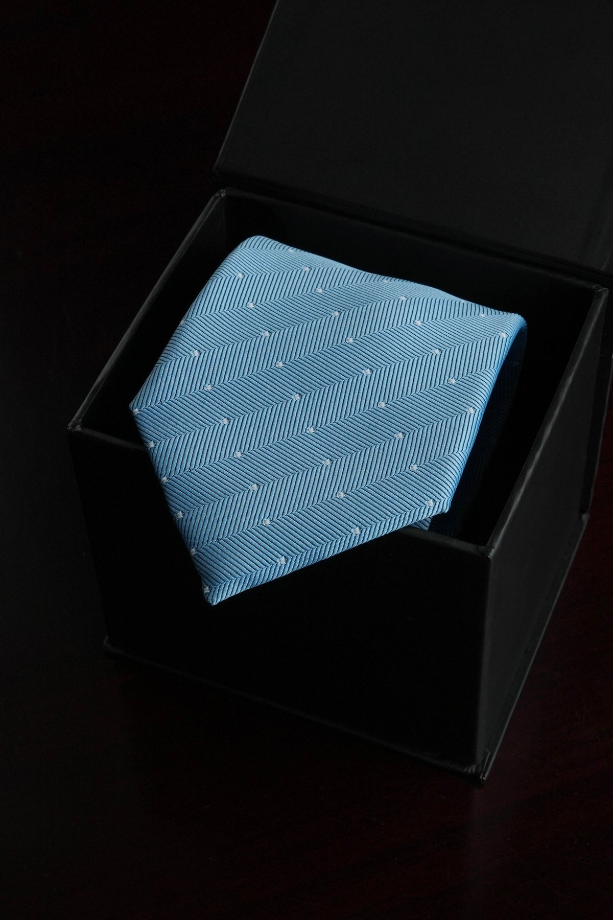Endless Sky Silk Jacquard Tie